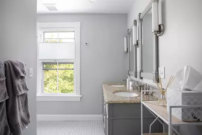 169 Ruggles Avenue, Newport, RI 02840 - Photo 30