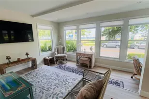 115 Wellington Ave, Newport, RI 02840 - Photo 12
