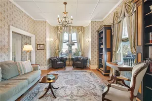 287 Gibbs Ave, Newport, RI 02840 - Photo 4