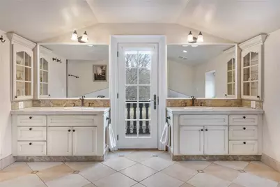 287 Gibbs Avenue, Newport, RI 02840 - Photo 28