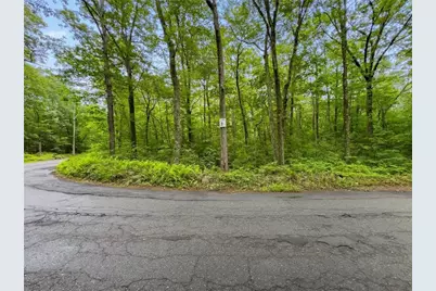 223 Reservoir Road, Smithfield, RI 02859 - Photo 4