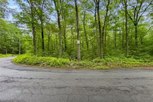 223 Reservoir Rd, Smithfield, RI 02859 - Photo 4