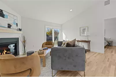 700 Sandy Lane #18, Warwick, RI 02889 - Photo 6