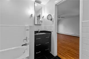 189 Laurel Ave, Providence, RI 02906 - Photo 34