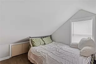 21 Donnelly St, East Providence, RI 02914 - Photo 28