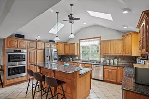 151 Old Jenckes Hill Rd, Lincoln, RI 02865 - Photo 16