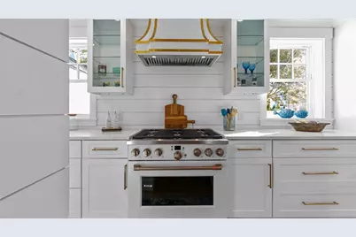 39 Connection Street, Newport, RI 02840 - Photo 18