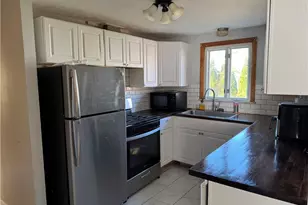12 Devon St, Providence, RI 02904 - Photo 6