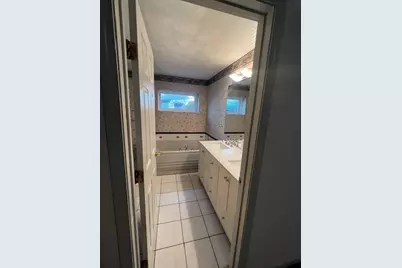 51 Cole Street #1R, Warren, RI 02885 - Photo 8