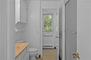 6 Fox Run Rd, Portsmouth, RI 02871 - Photo 28