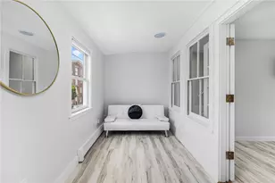 458 Thames St, Newport, RI 02840 - Photo 20