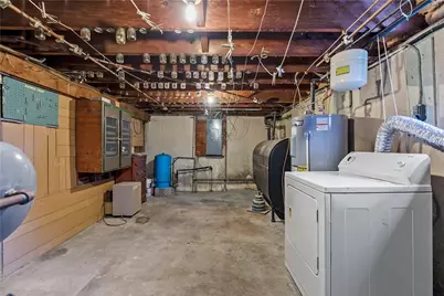 75 Montgomery Street, Tiverton, RI 02878 - Photo 48