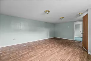 75 Montgomery St, Tiverton, RI 02878 - Photo 42