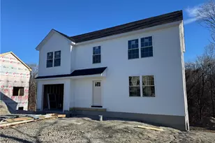 25 Prospect St, Cumberland, RI 02864 - Photo 2