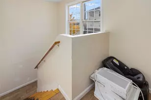 353 Manton Ave, Providence, RI 02909 - Photo 18