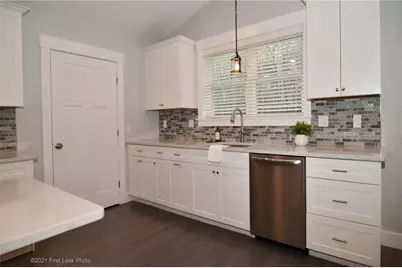67 Stonebridge Lane #25, Warwick, RI 02818 - Photo 8
