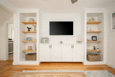 33 Slocum Street, Newport, RI 02840 - Photo 4