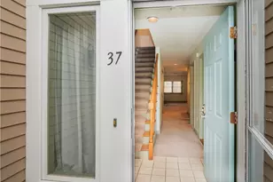 37 Lawton Brook Ln, Portsmouth, RI 02871 - Photo 2