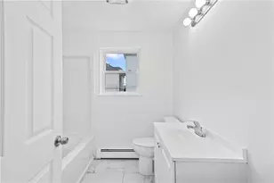 193 Harrison St, Pawtucket, RI 02860 - Photo 12