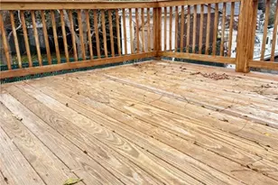 121 Hillwood St, Cranston, RI 02920 - Photo 8