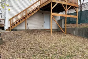 121 Hillwood St, Cranston, RI 02920 - Photo 20