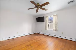 118 Wolcott Ave, Middletown, RI 02842 - Photo 22