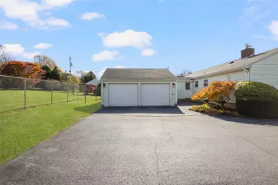 118 Wolcott Avenue, Middletown, RI 02842 - Photo 36