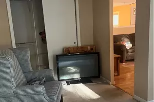 1825 Quaker St, Northbridge, MA 01534 - Photo 14