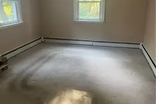 1825 Quaker St, Northbridge, MA 01534 - Photo 16