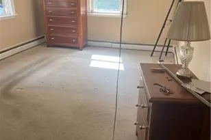 1825 Quaker St, Northbridge, MA 01534 - Photo 4