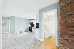 136 Almy St, Providence, RI 02909 - Photo 6