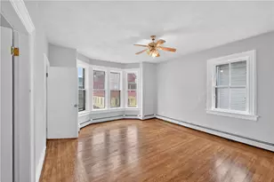 160 Magnolia St, Providence, RI 02909 - Photo 6