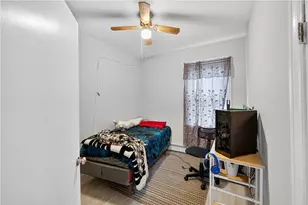 160 Magnolia St, Providence, RI 02909 - Photo 10