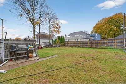 160 Magnolia Street, Providence, RI 02909 - Photo 4