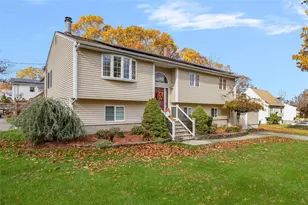 94 Hines Rd, Cumberland, RI 02864 - Photo 2