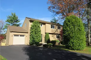 93 Elena St, Cranston, RI 02920 - Photo 2