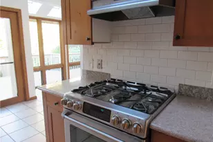 93 Elena St, Cranston, RI 02920 - Photo 10