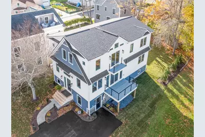 91 Houston Avenue, Newport, RI 02840 - Photo 2