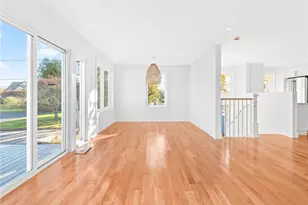 91 Houston Ave, Newport, RI 02840 - Photo 10