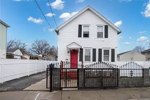 45 Tappan St, Providence, RI 02908 - Photo 1