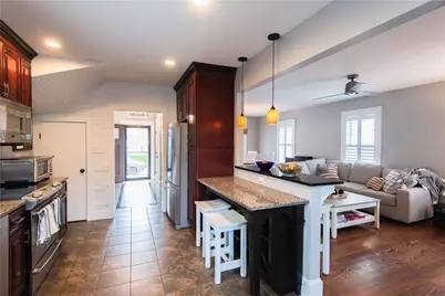 32 Hammond Street, Newport, RI 02840 - Photo 8