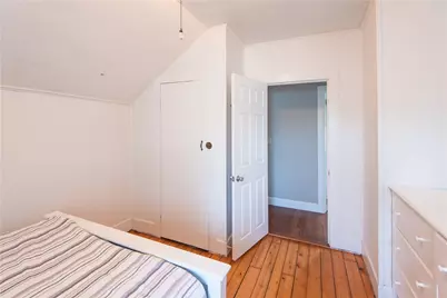 32 Hammond Street, Newport, RI 02840 - Photo 20