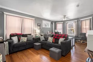 60 Fairlawn Ave, Woonsocket, RI 02895 - Photo 12