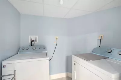 60 Fairlawn Avenue, Woonsocket, RI 02895 - Photo 30