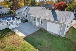 140 Promenade St, Barrington, RI 02806 - Photo 34