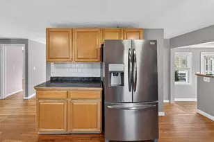 140 Promenade St, Barrington, RI 02806 - Photo 12