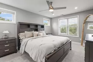15 Spadina Ave, Warwick, RI 02889 - Photo 20