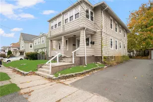 36 Blackamore Ave, Cranston, RI 02910 - Photo 4