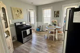 309 Summer St, Woonsocket, RI 02895 - Photo 14