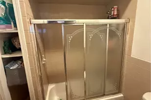 166 Whitmarsh St, Providence, RI 02907 - Photo 8